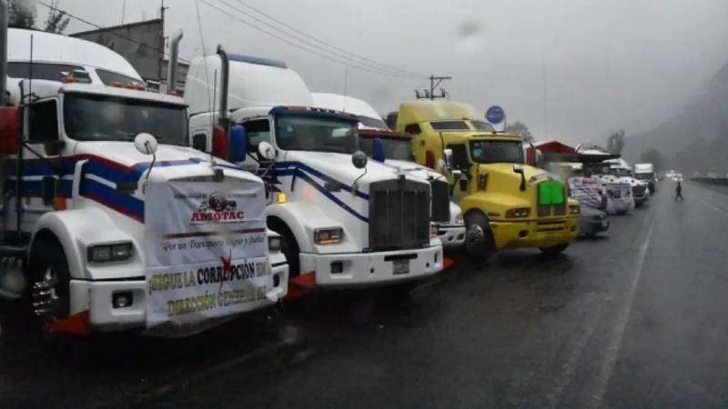 Transportistas Unidos cancelan paro parcialmente en las Principales Autopistas Nacionales