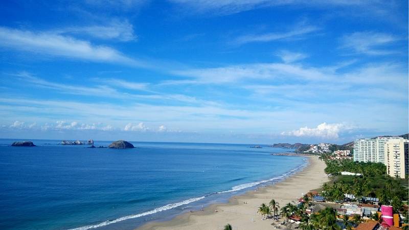 La temporada invernal comienza con nuevos vuelos internacionales hacia Ixtapa-Zihuatanejo